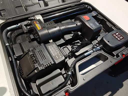 Huttenberg - 2025 - 24 volt - Accu vetspuit