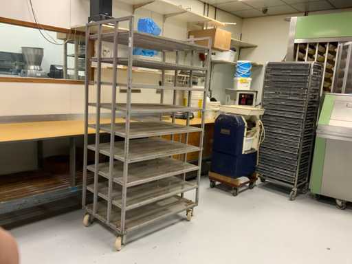 9-Piece Bread Cooling Trolley (2x)