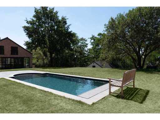 Piscină încorporată