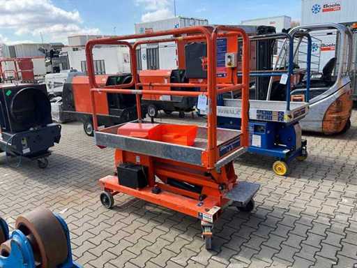 2021 JLG Power Towers Passenger Elevator