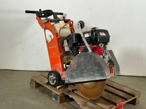 2017 Husqvarna FS400 Asphalt Concrete Saw 450mm benzynowa