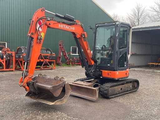 Mini pelle Hitachi ZX 33U-5A CLR 2014