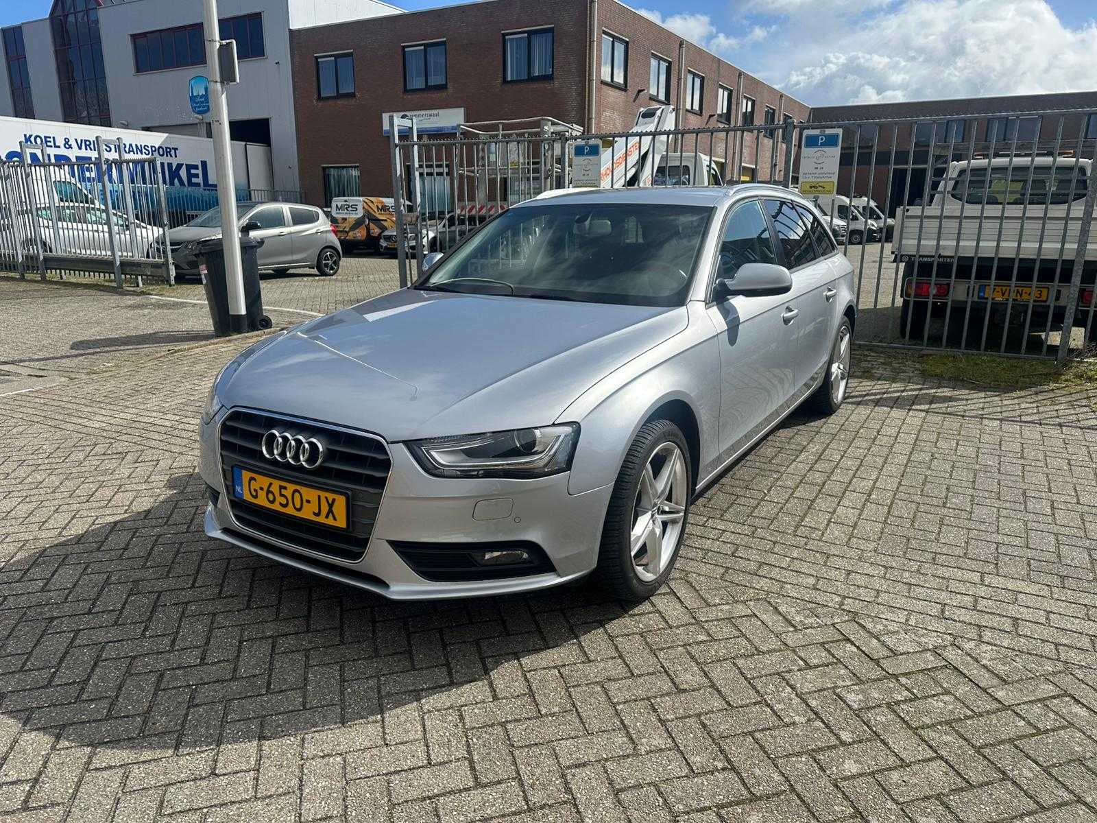 Audi – 2015 – A4 Avant – 1.8 TFSI Sport Ed. – Automatic – Passenger car