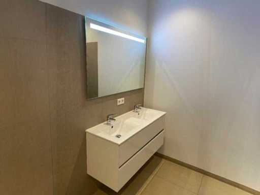 Bathroom furniture set 120 cm