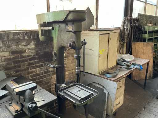 Perceuse à colonne Röperwerk E18