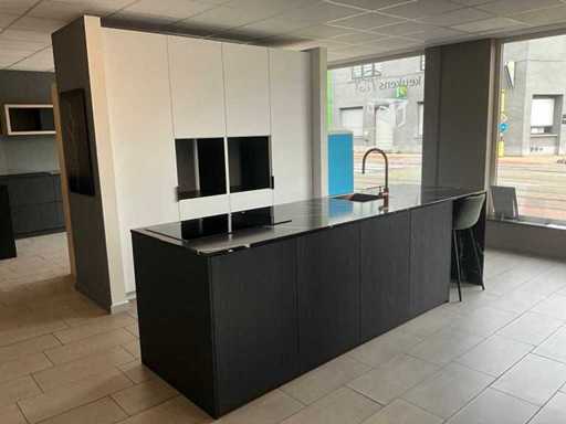 Showroom kitchen Piot