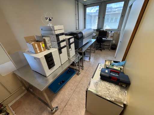 Shimadzu - LCMS-IT-TOF met HPLC-keten