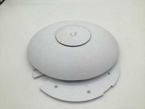 Ubiquity Wifi Access Point UAP-AC-PRO WLAN, Router & Switch