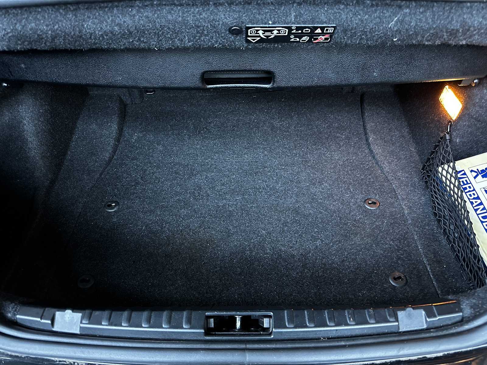 BMW 118i Cabrio High Executive 1-serie 143pk 2011, L-752-XS