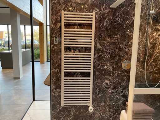 Instamat Designradiator elektrisch