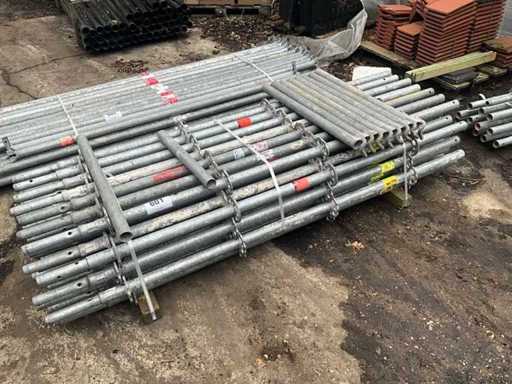 Altrad Rack uprights (43x)