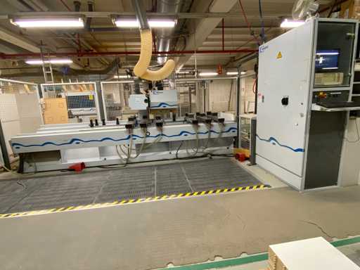 WEEKE OPTIMAT BHC 250 Centre de Machage CNC (2003)