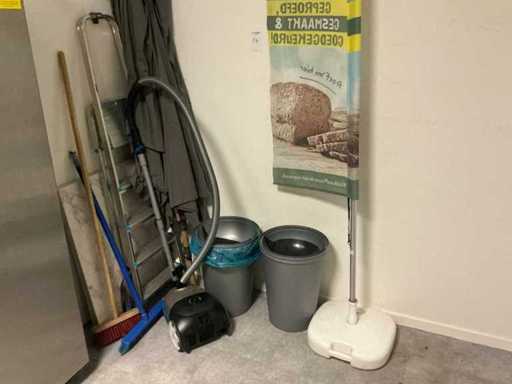 Diverse produse de curățenie