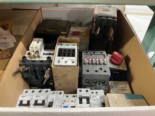 Partij installatie materialen