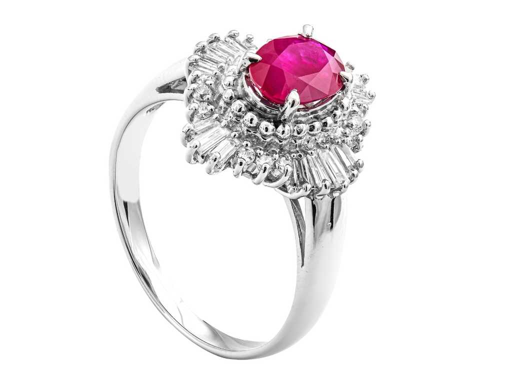 Design Luxury Ring Natural Red Ruby 1.39 carat
