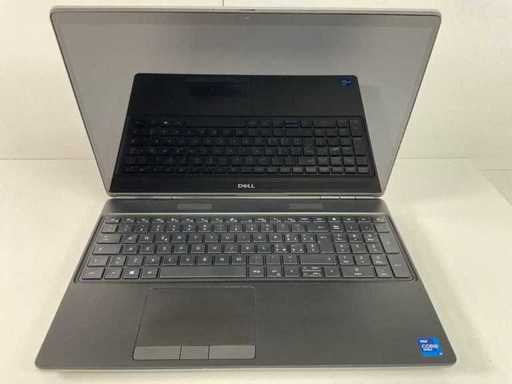 Dell Precision 7560 15,6", Core(TM) i7 11. generacji, 32 GB RAM, 1 TB NVMe, NVIDIA RTX A2000 4 GB Laptop