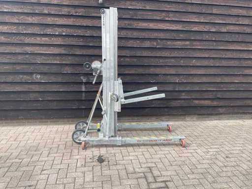 2017 Sumner 2118 Channel Elevator