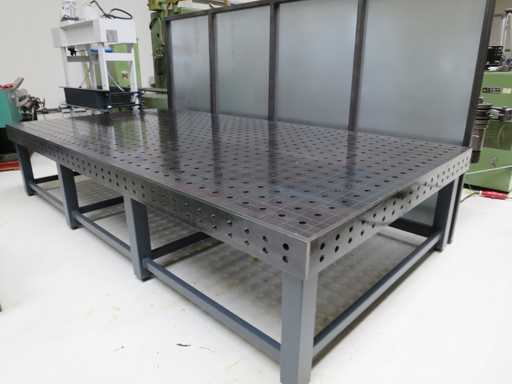 WMT P-4000 X 2000 Welding Table/Perforated Table