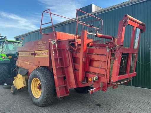 1990 New Holland 2000 Balenpers