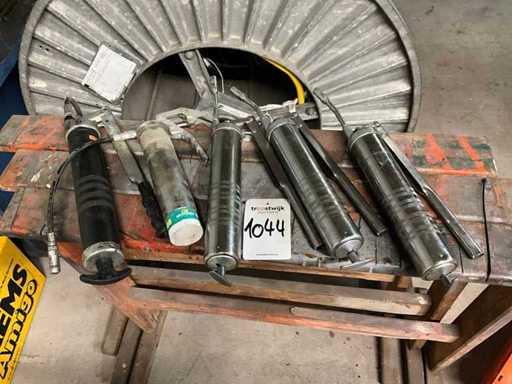 Lots of grease guns