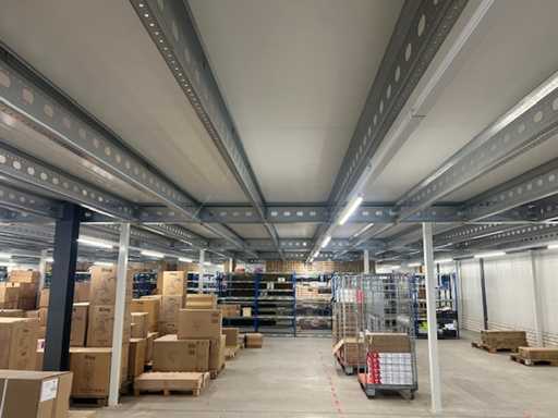 Zwischengeschosse, ca. 1200 m²