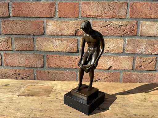 Scultore: uomo bronzo