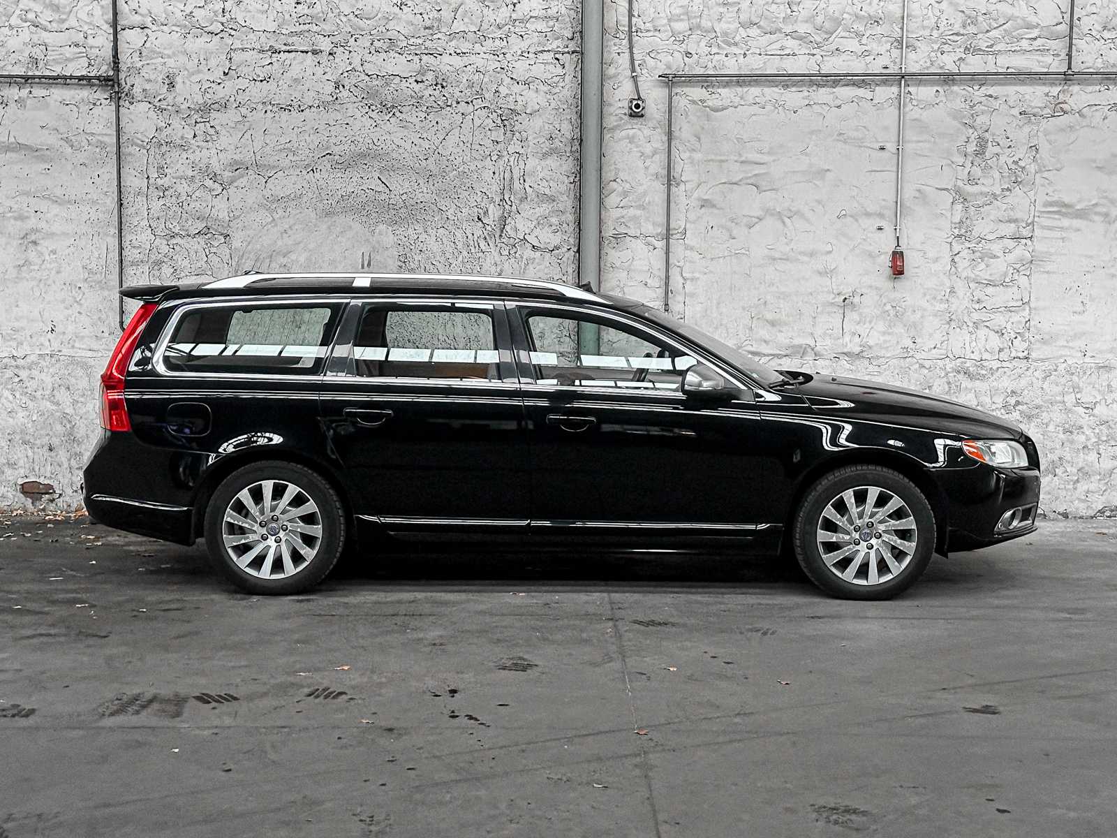 Volvo V70 1.6 T4 Lim. Edition 179PK 20011, 42-RRK-6