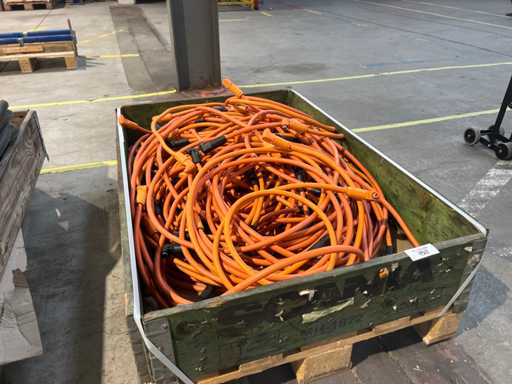 Cables de alta tensión / naranja con conectores