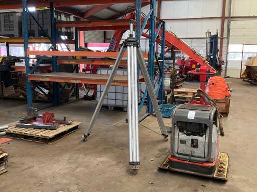 Trépied à 3 jambes