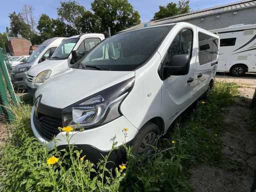 2015 Renault Trafic Ambulance