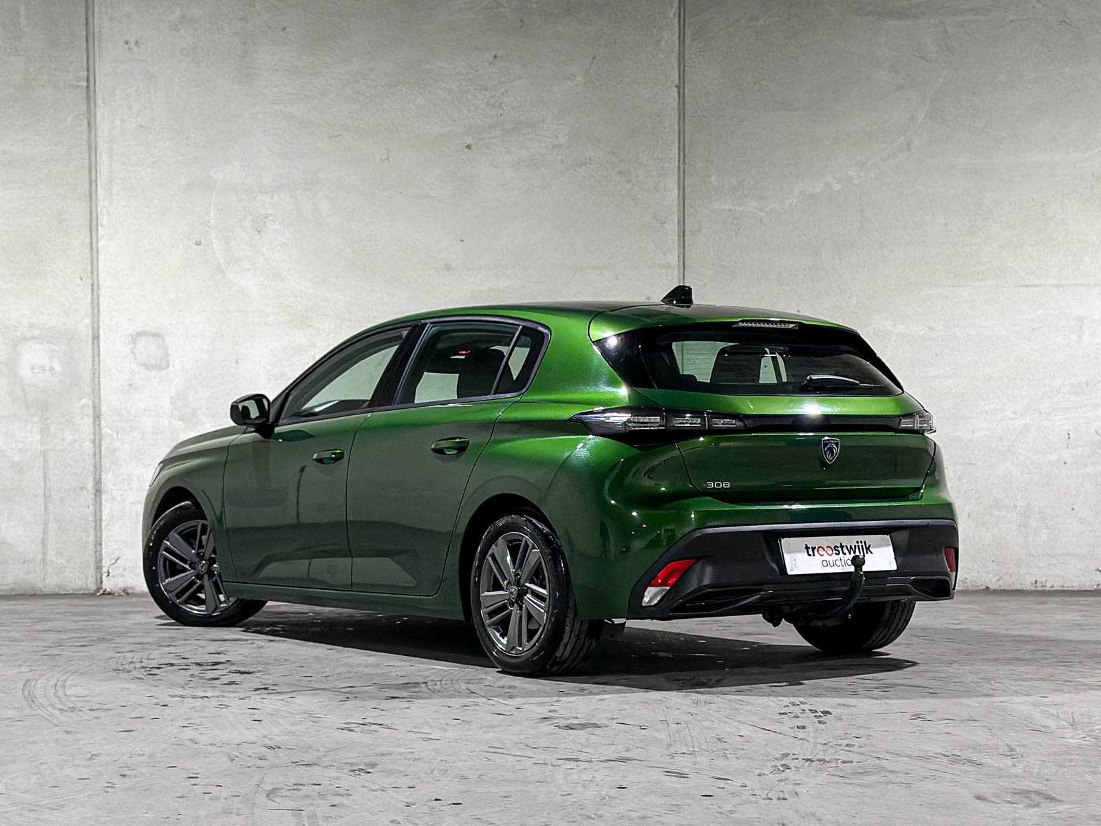 Peugeot 308 1.2 PureTech Active Pack Business 131pk 2023 (Origineel-NL + 1e Eigenaar), S-888-VR