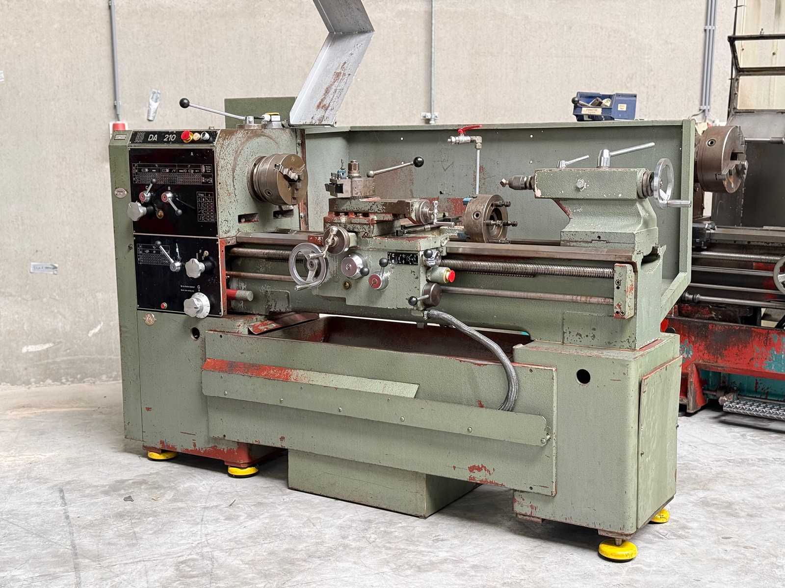 Vöest-Alpine – DA210 – Universal lathe