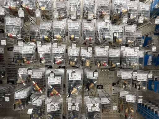 Bonfix-Installationsmaterial und Kupplungen (340x)