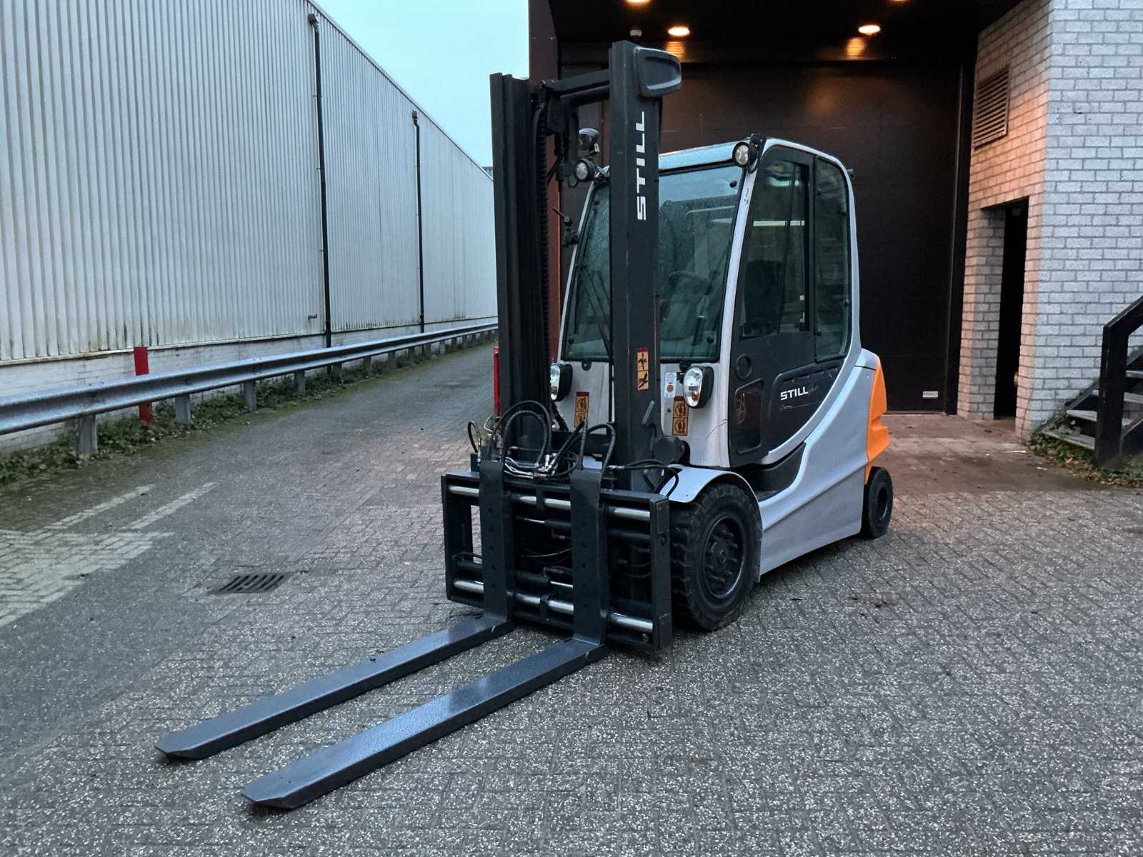 STILL – RX60-40 – Forklift Trucks – 2009