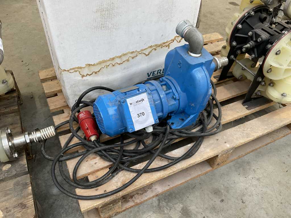 SPX Flow FREF 32-110 G1 MQ0 Water Pump