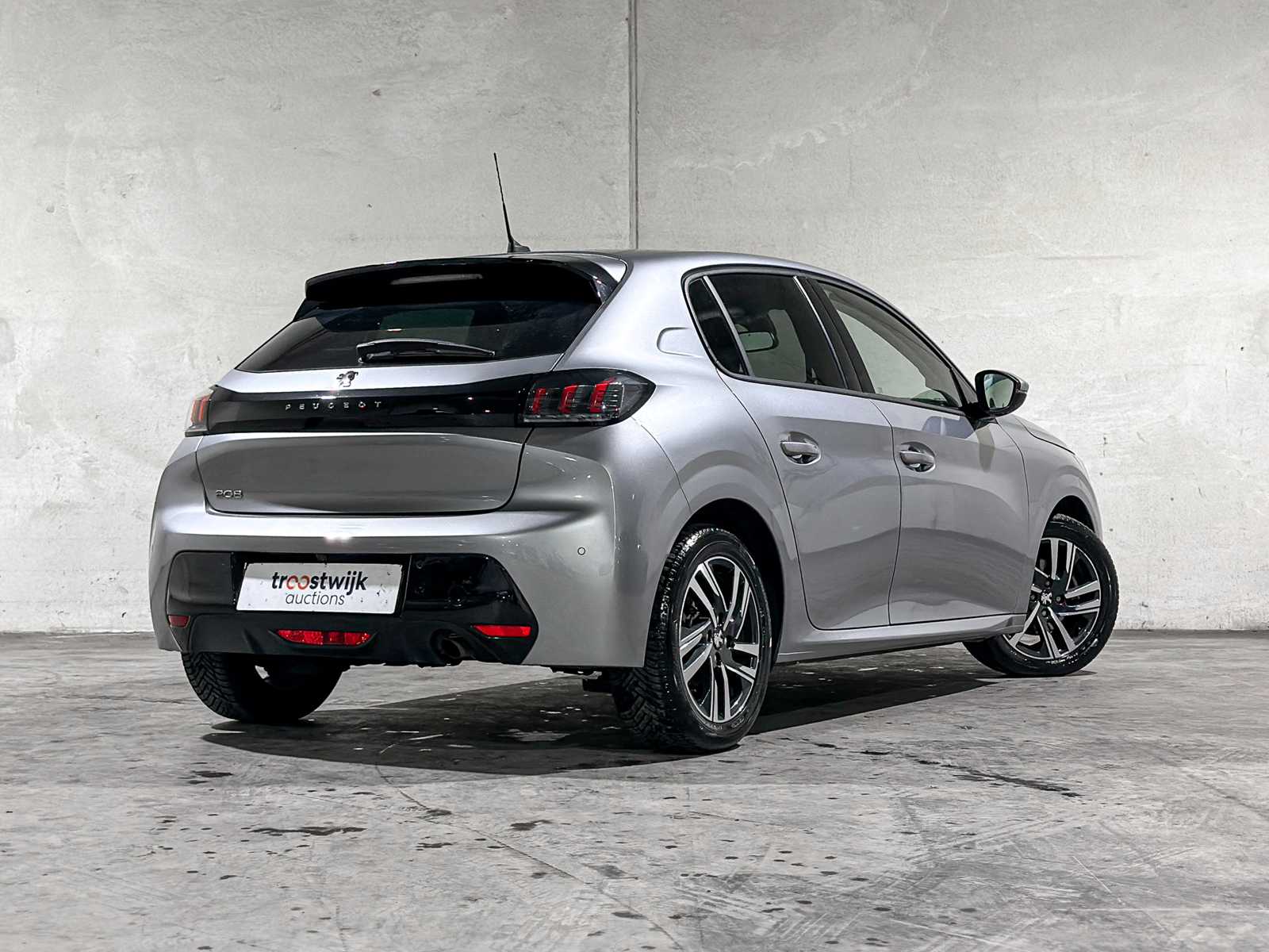 Peugeot 208 1.2 PureTech Blue Lease Allure 101hp 2021, L-705-ZD