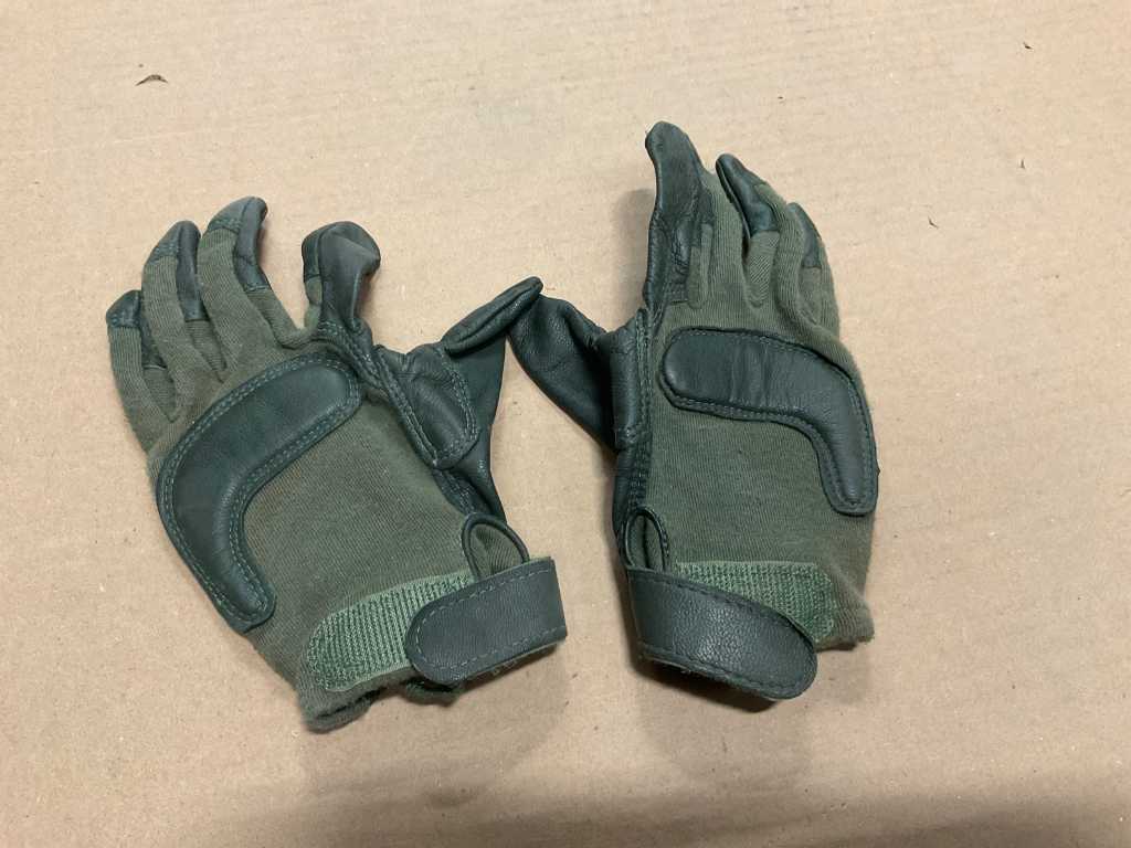 Army combat Gloves (2x)