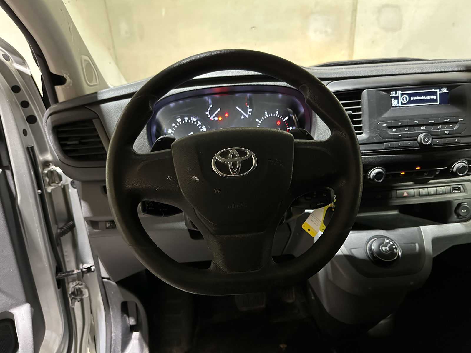 Toyota PROACE Worker 1.6 D-4D Cool Comfort 95pk 2017 (Origineel-NL), V-975-GR