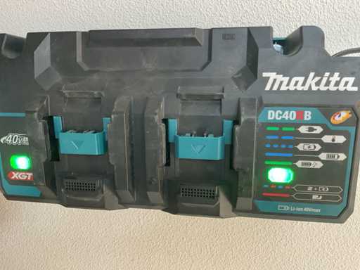 ?adowarka Makita DC 40 RB