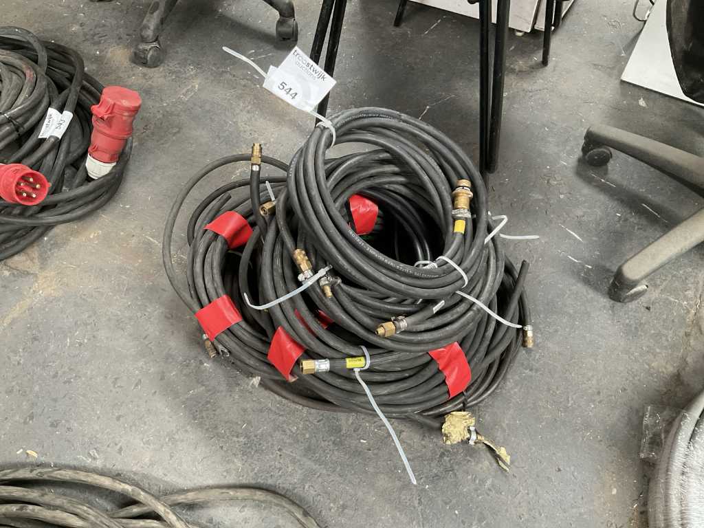 Batch of noble gas hoses