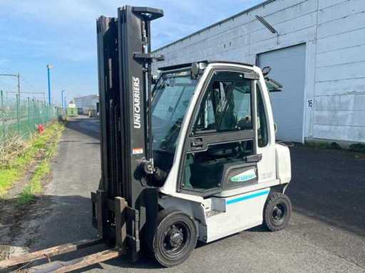 2017 UniCarrier U1D2A25LQ Vorkheftruck