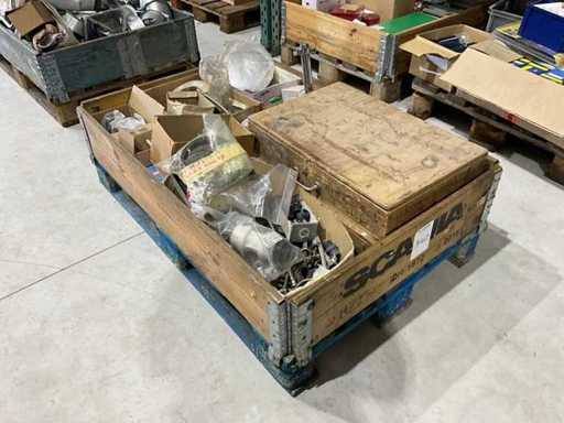 Diverse bouwmaterialen badkamer
