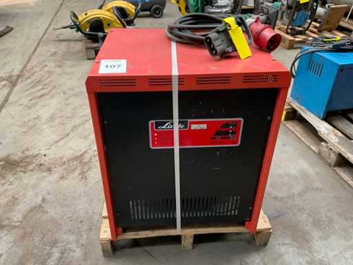 2007 Linde Indatron IC Battery Charger