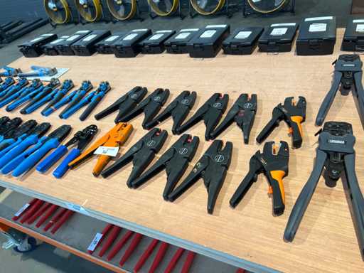 Partij Professionele Draadstrippers & Krimptangen (35x)