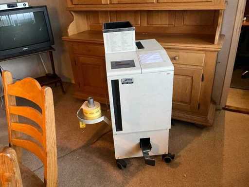 Travel CW 2010 Coin Rolling Machine