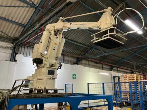 2004 MOTOMAN ROBOTEC YR SP100 Industrial robot