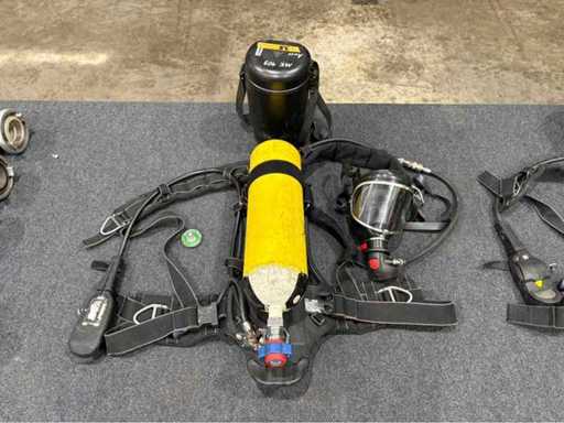 Dräger PSS 90 SCBA with mask & 300 bar cylinder