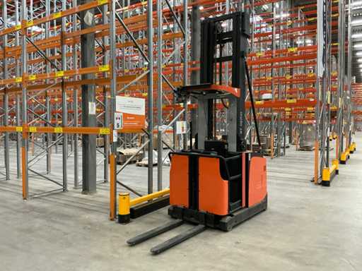 Toyota BT Optio OME100H 2014 Camion Man-up