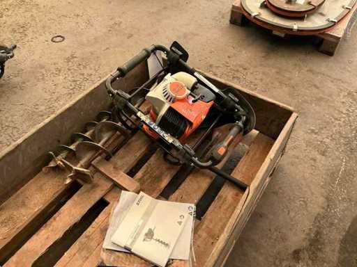 STIHL BT 131 Earth Auger