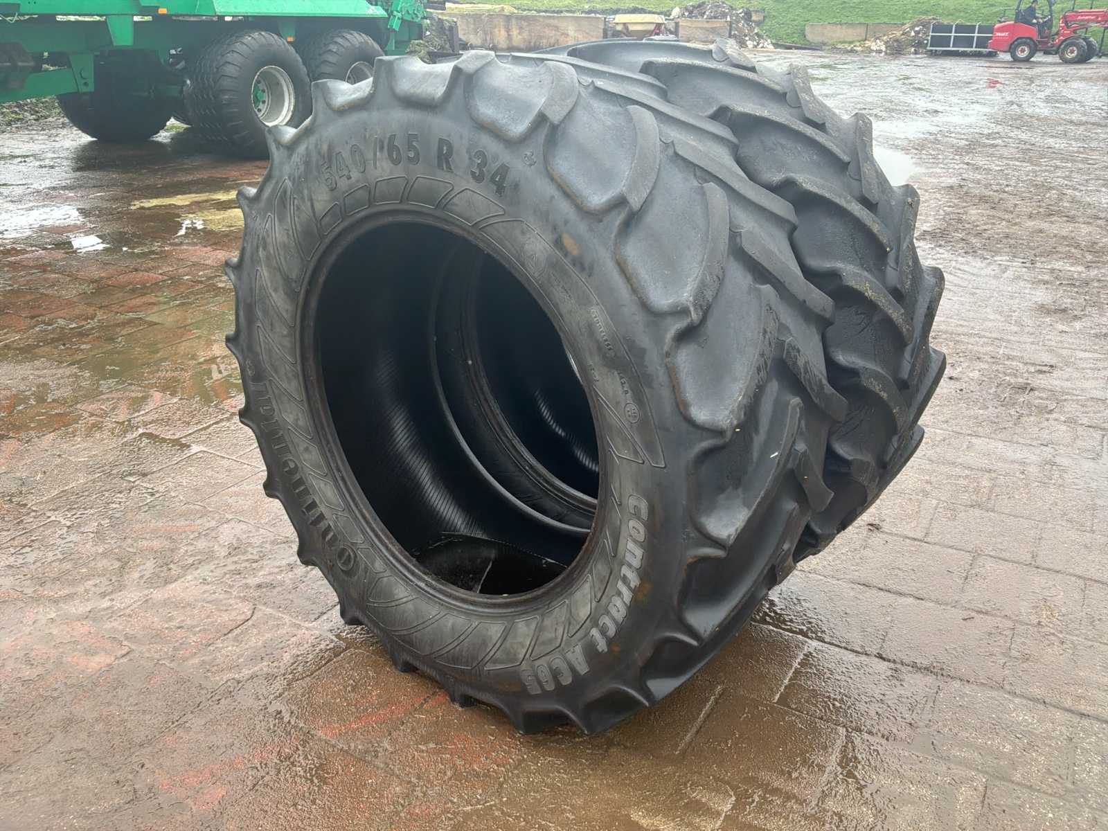 Continental Contract AC65 tractor tire (2x)